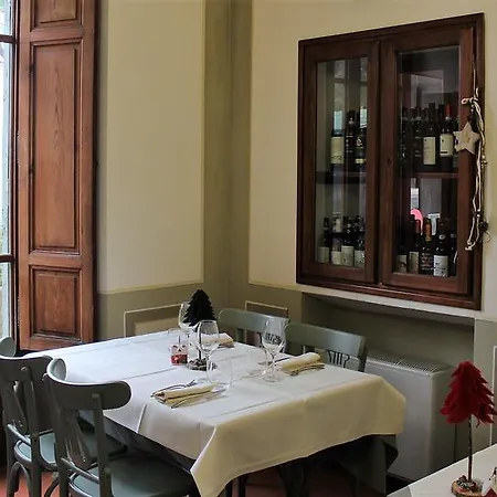 Hotel Ristorante Casa Volpi 3*